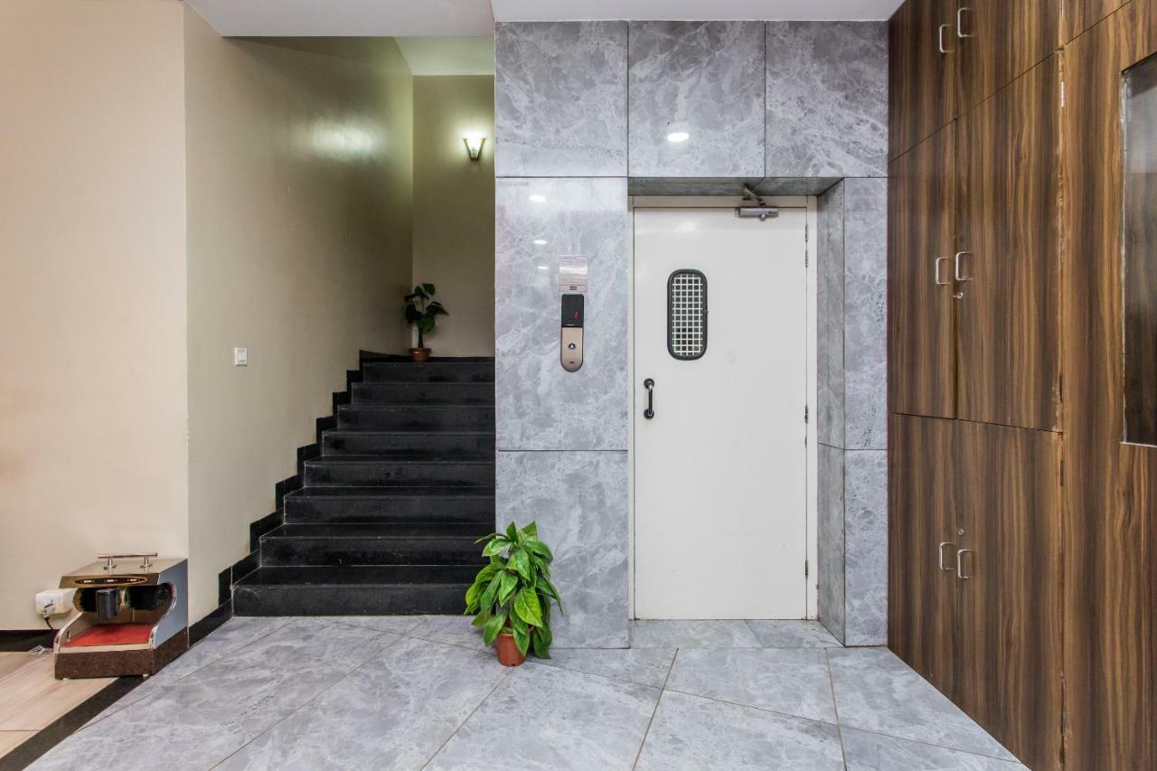 אויאיין Hotel Ashoka Palace מראה חיצוני תמונה